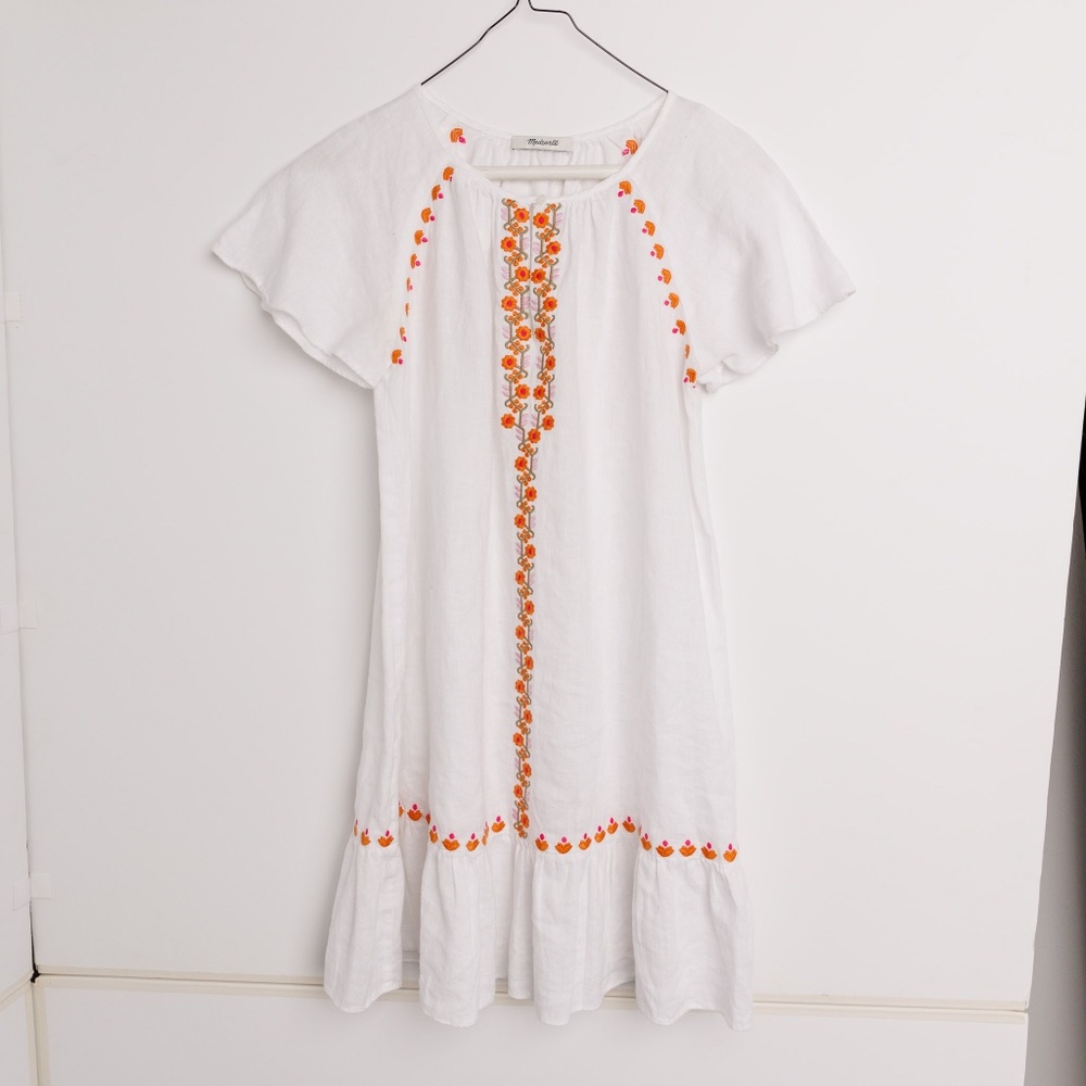 Madewell White Flowy Girl Summer Dress Embroidered Size Red Orange A-line Scoop